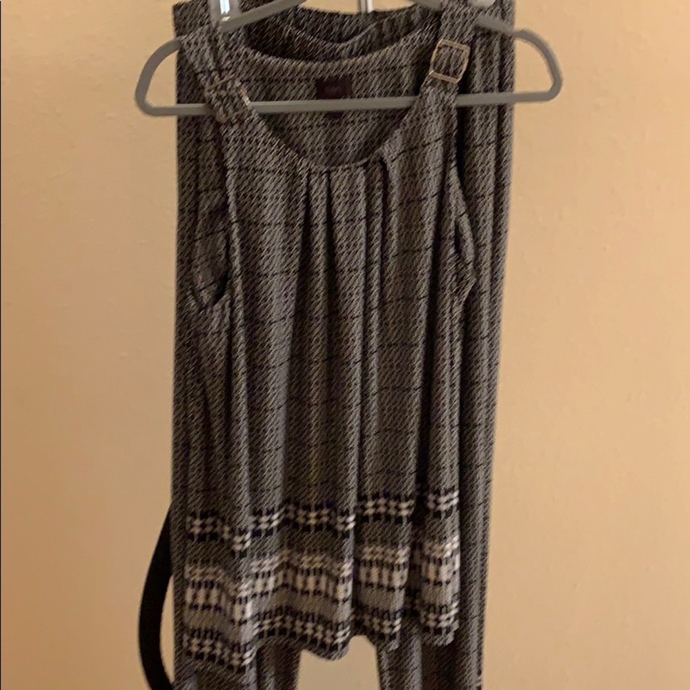 Rafaella. Wide leg pant  2 piece outfit